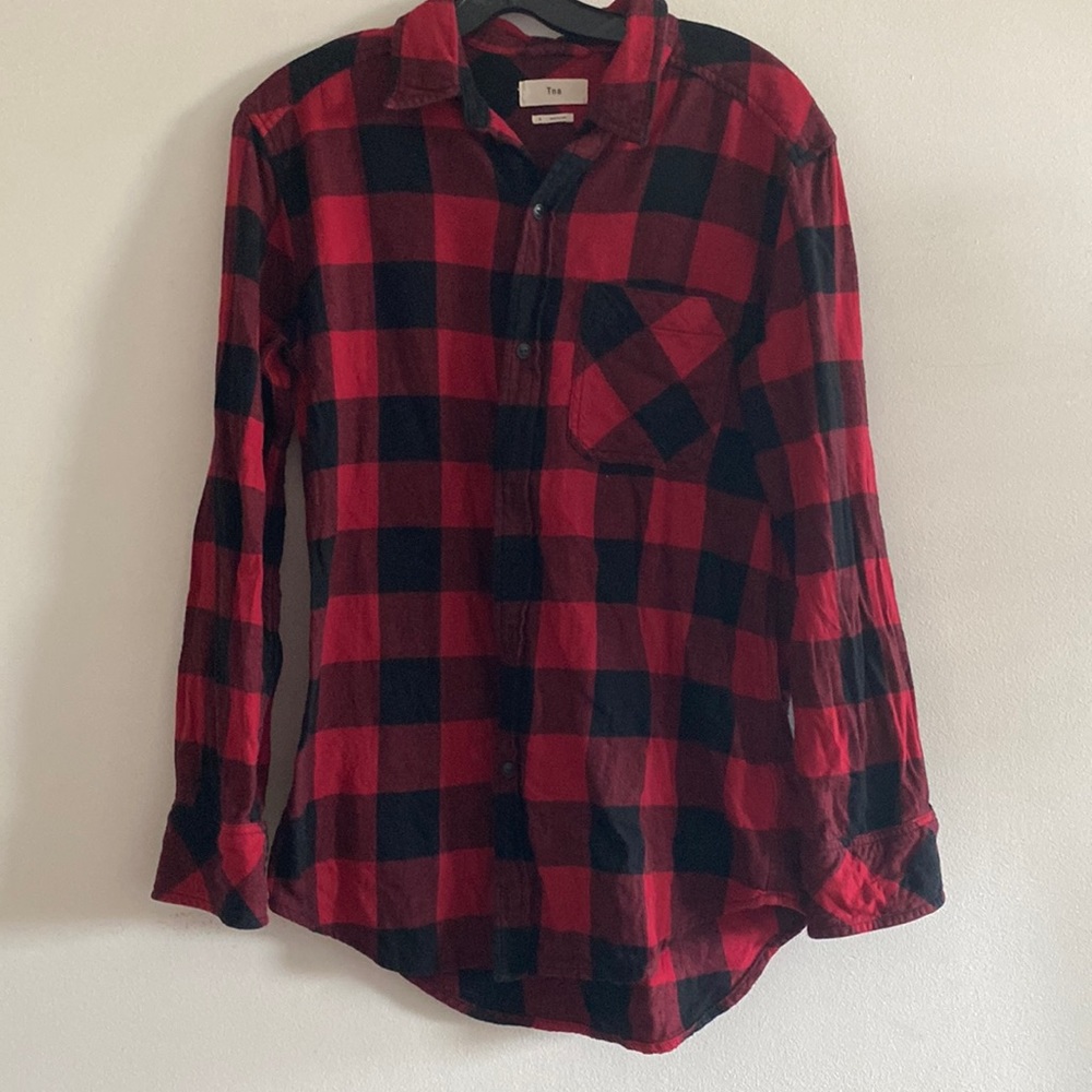 Aritzia TNA brand flannel shirt